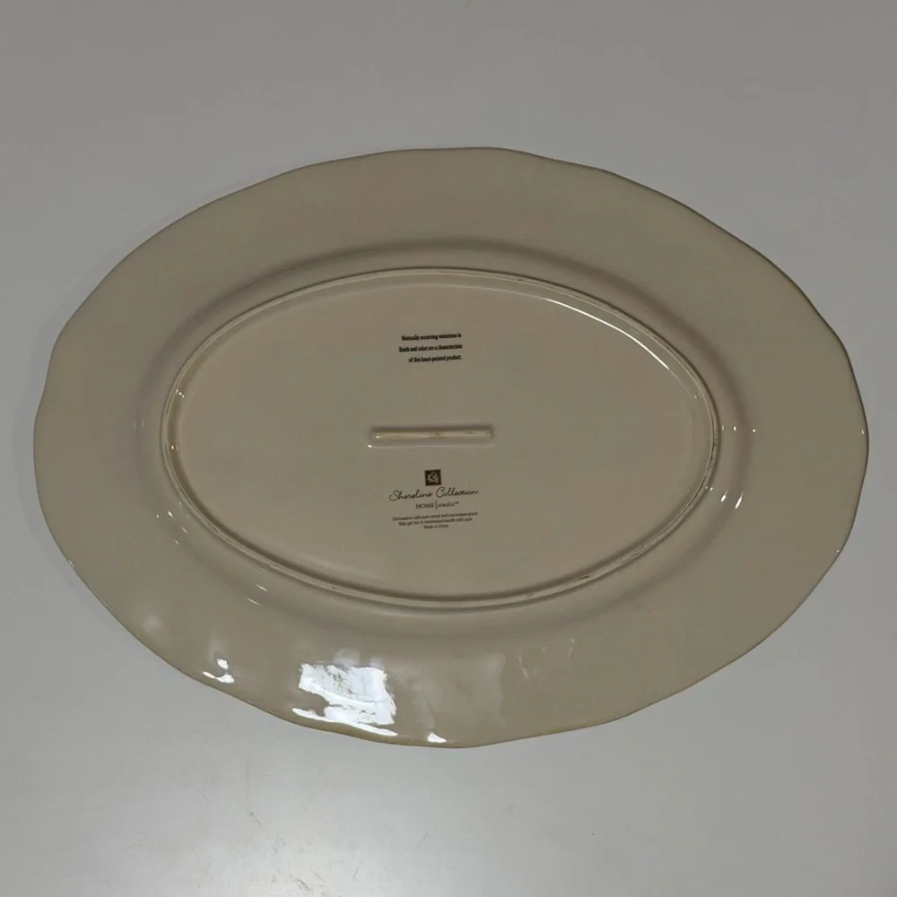 Shoreline by Homestudio 18” platter - EUC, no flaws!